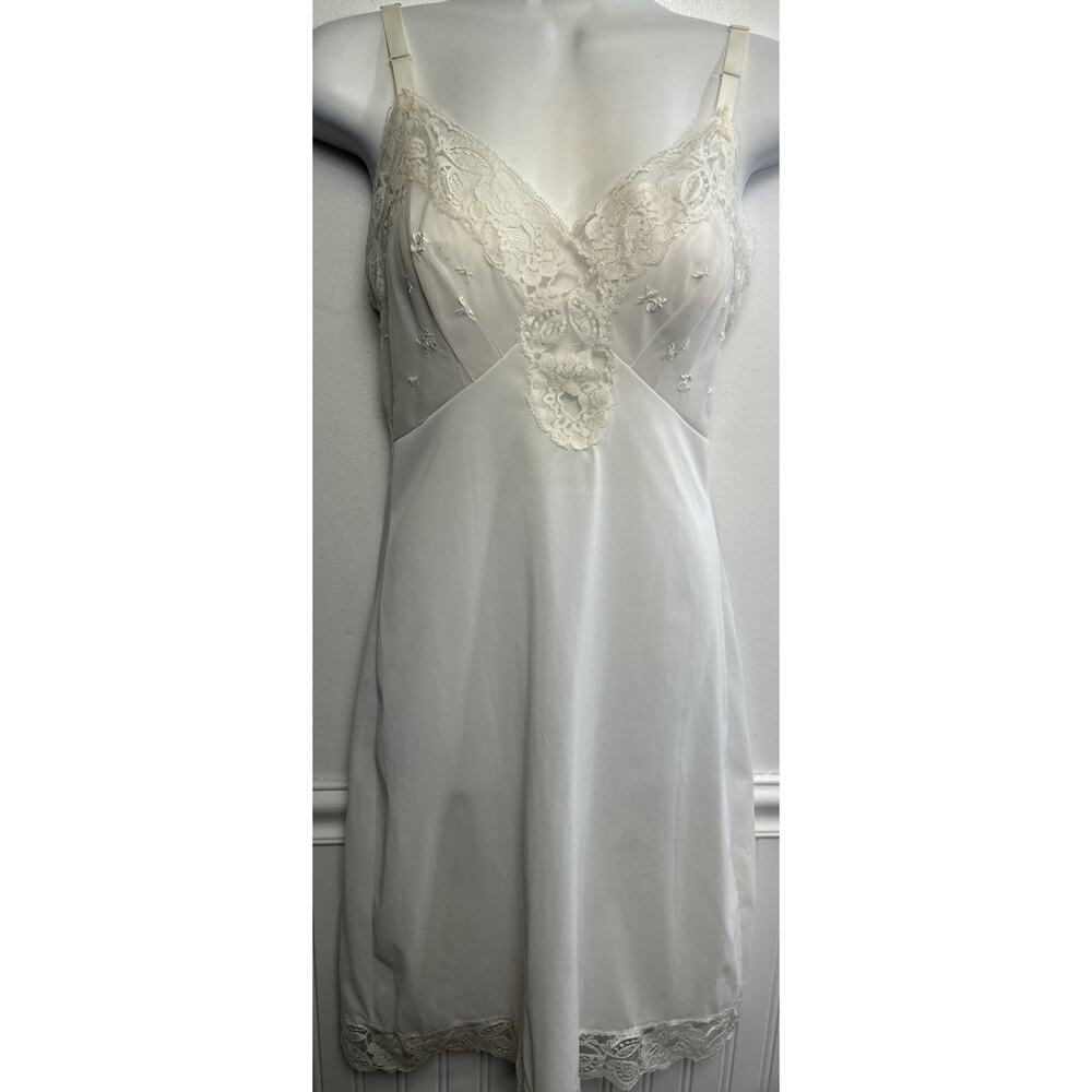 Vintage Val Mode All Nylon White Full Slip Lace Embroidered Cami Dress Size 32 - Picture 2 of 9